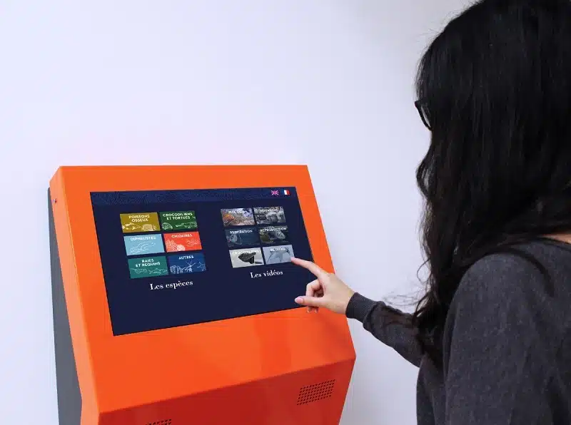 Borne d'information interactive comment améliorer l'accueil de vos visiteurs