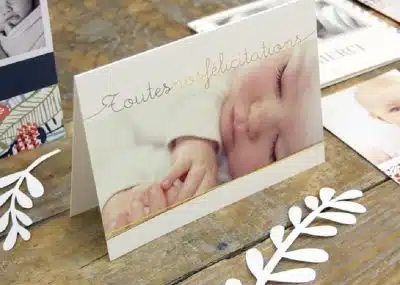 Comment envoyer une carte postale personnalisée pour la naissance d’un bébé