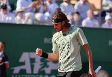 Stéfanos Tsitsipás bio du joueur de tennis Grec