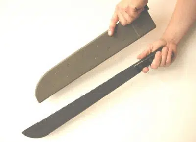 machette militaire